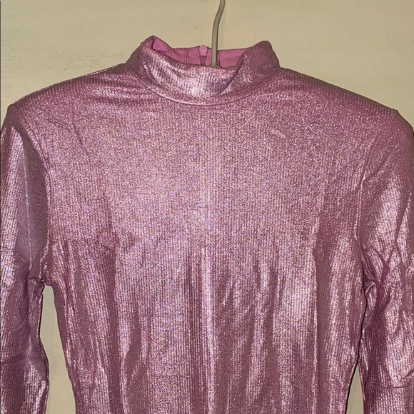 🆕 Shimmering Pink Long Sleeve Mock turtleneck Bodysuit size small - Picture 2 of 6